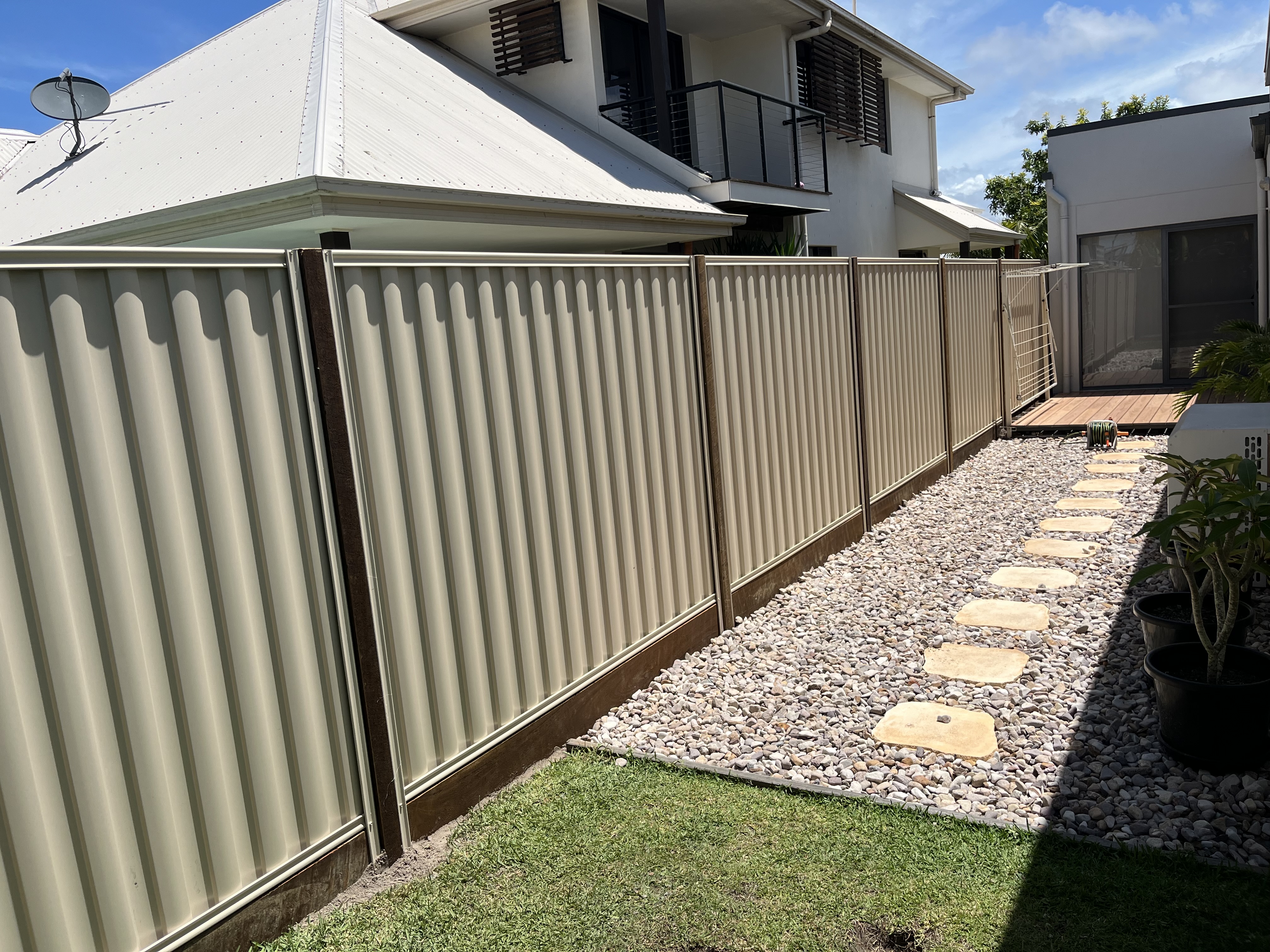 Auspro outdoor building project
